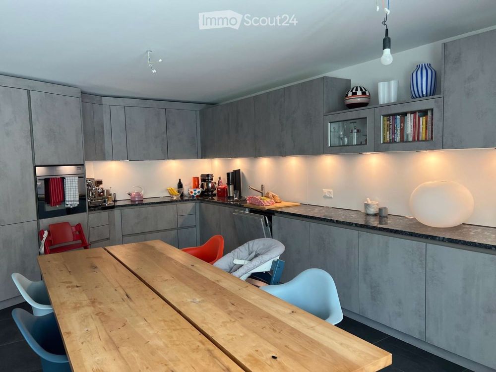 Moderne 3.5-Zimmer-Gartenwohnung, ink Bastelraum und Parkplatz in ruhiger Lage Zürich Witikon - Bild 2