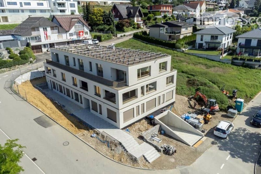 Luxuriöse 2½-Zimmerwohnung an bester Lage in Egerkingen (Nachmieter gesucht) - Bild 1