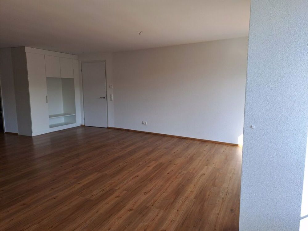 Helle 3.5 Zimmer-Wohnung - Bild 3