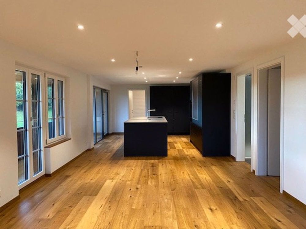 Vermiete 3.5 Zimmer Neubau-Wohnung in ehem. Bauernhaus, Worb - Bild 2