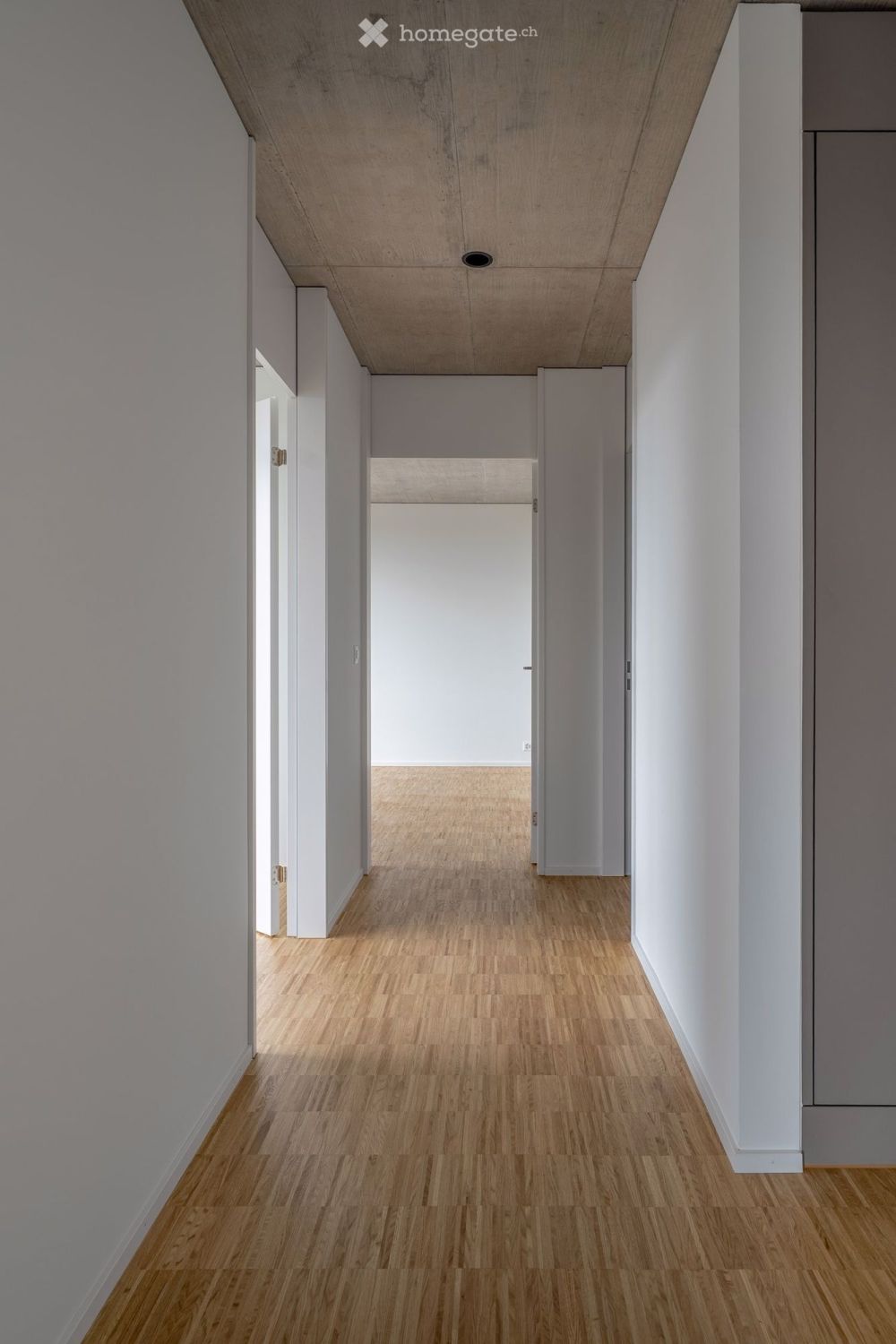 Moderne 4.5-Zimmer-Neubau-Wohnung mit Loggia in Rudolfstetten - Bild 6