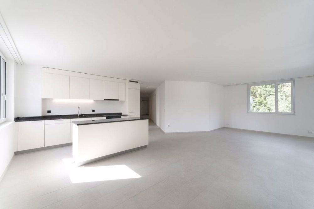 Grosszügige und helle 4-Zimmer-Wohnung zur Miete in Weiningen - Bild 7