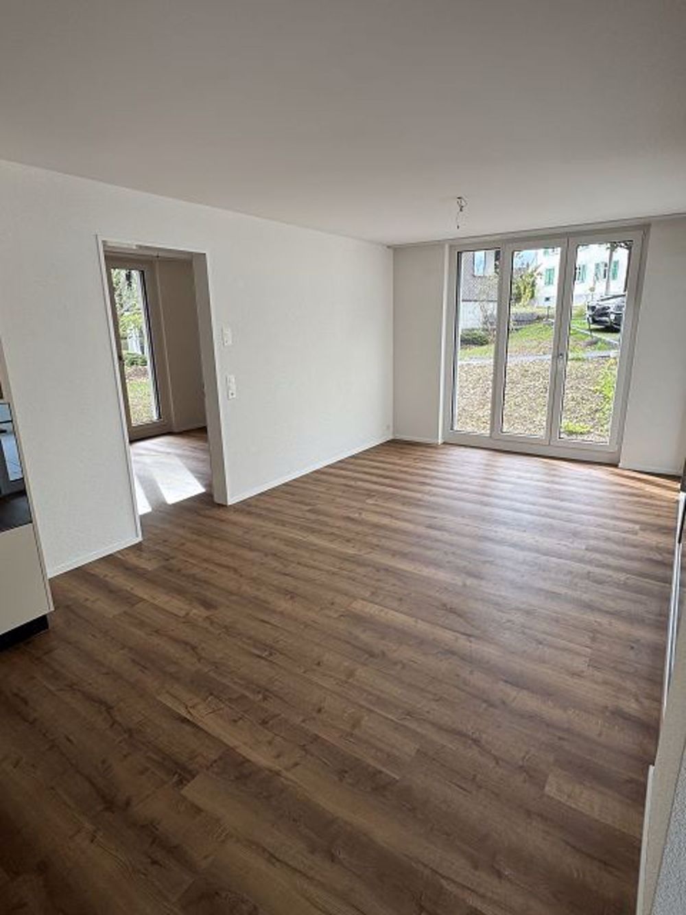 moderne 3.5-Zimmer-Neubauwohnung mit Einzugsbonus! - Wohn- / Essbereich