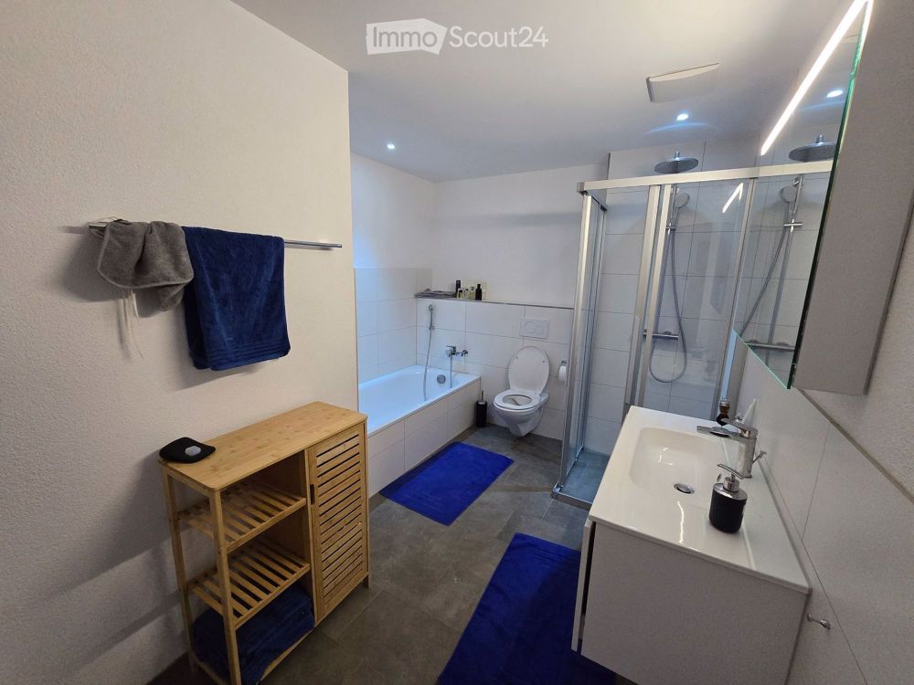 Moderne 3,5-Zimmer-Wohnung mit Bergblick in Emmenbrücke - Bild 1