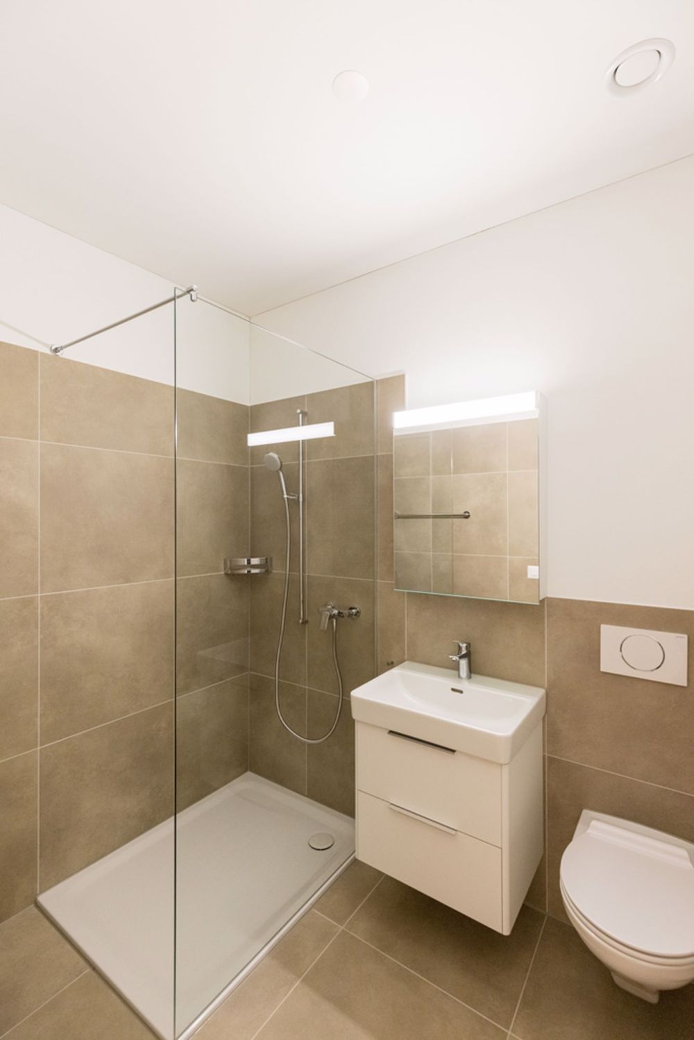 2.5-Zimmerwohnung - modern und grosszügig! - Nasszelle