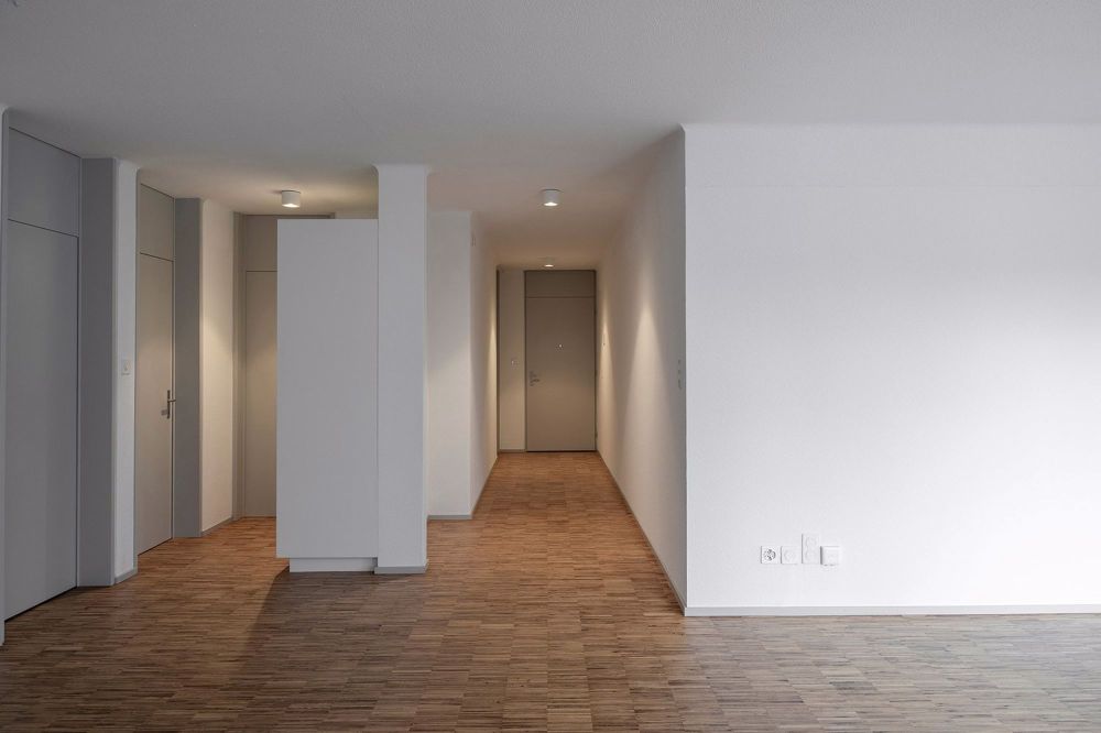ERSTBEZUG nach Totalsanierung - lichtdurchflutete Wohnung mit spannendem Layout - Bild 2