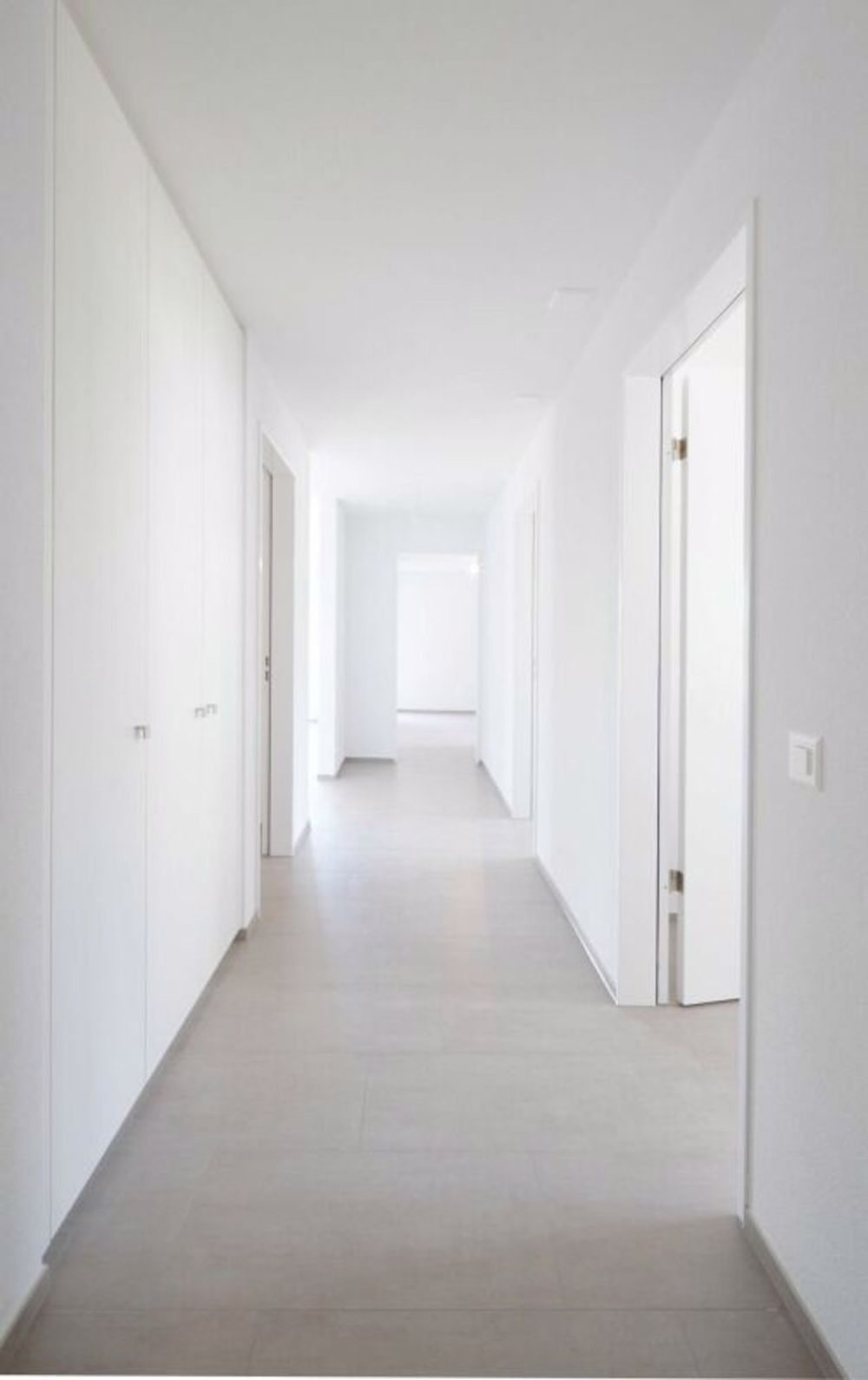 Moderne und helle Wohnung in Muttenz - Bild 6