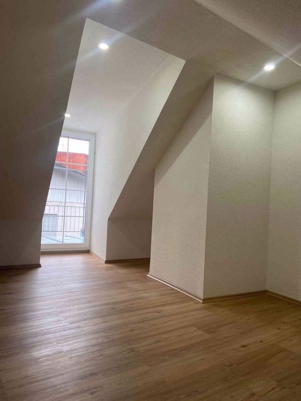 3½-Zi.-Wohnung mit Dachterrasse im Herzen von Altstätten SG - Bild 5