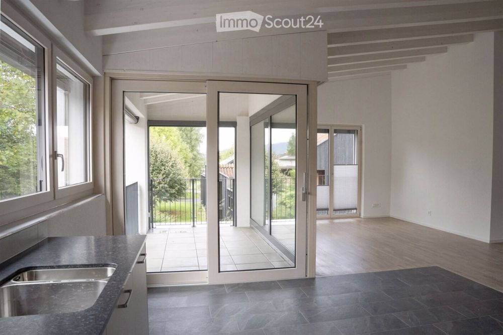 Neue 3.5-Zimmer-Wohnung, mit Charme, im 1. Stock in neuer Bauweise in Rossemaison - Bild 4