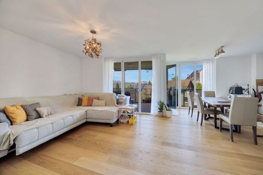 Wunderschöne Maisonette-Gartenwohnung im Hirzel - Bild 7