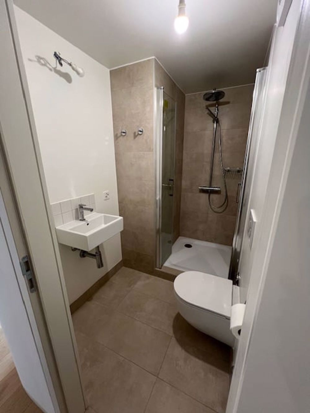 Schönes, modernes 4-Zimmer-Apartment mit Garage in Veyrier - Übernahme des Mietvertrags - Bild 6