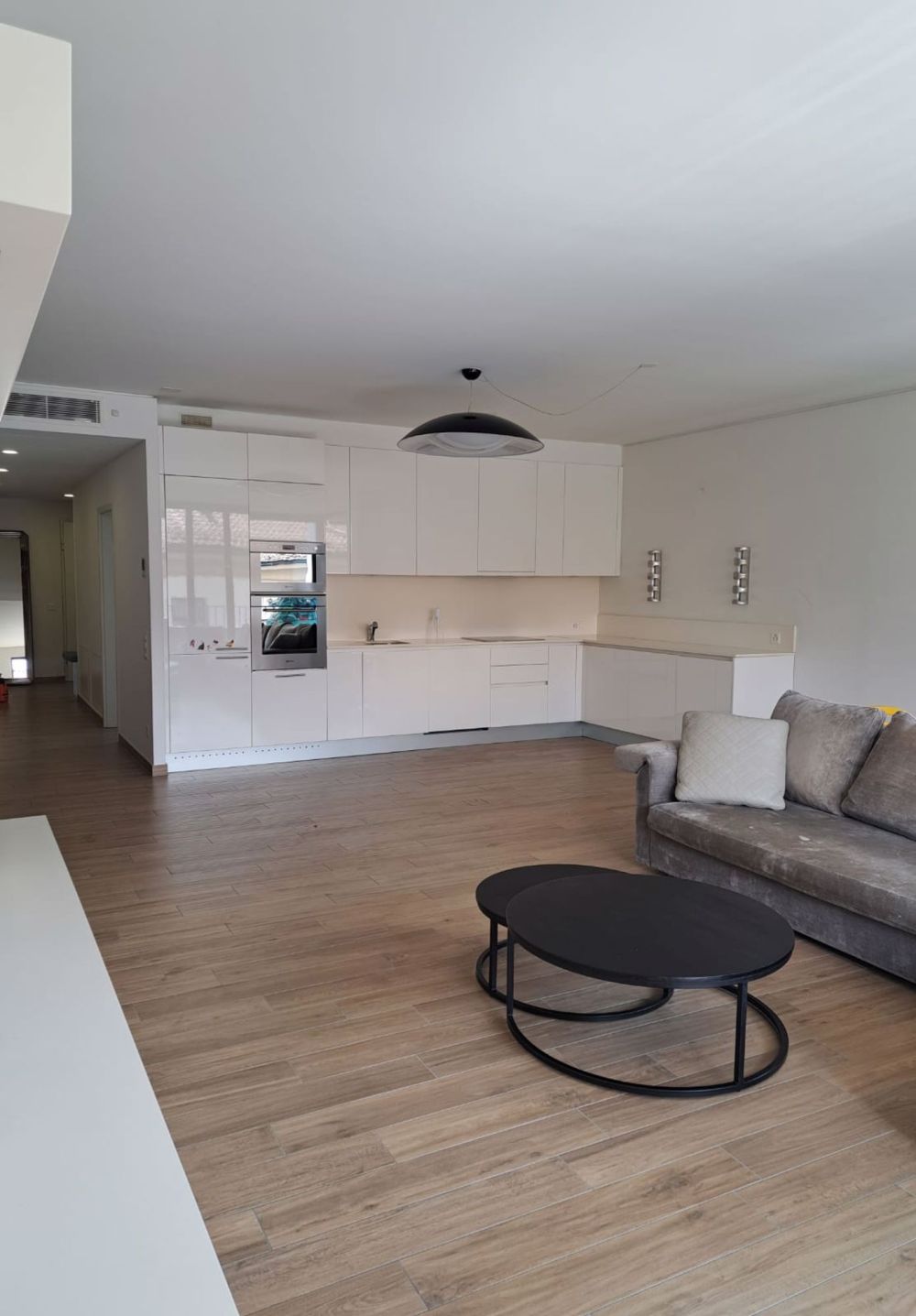 Modernes 4.5-Zimmer-Apartment im Zentrum von Lugano mit großer Terrasse - Bild 3