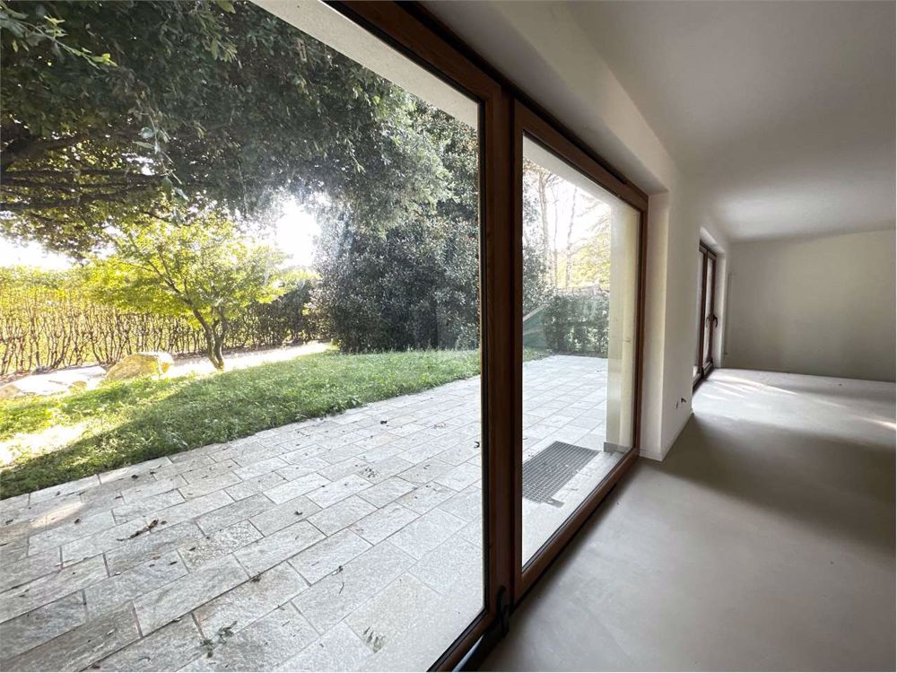 Villa auf einer Ebene in einer ruhigen Gegend - Bild 4