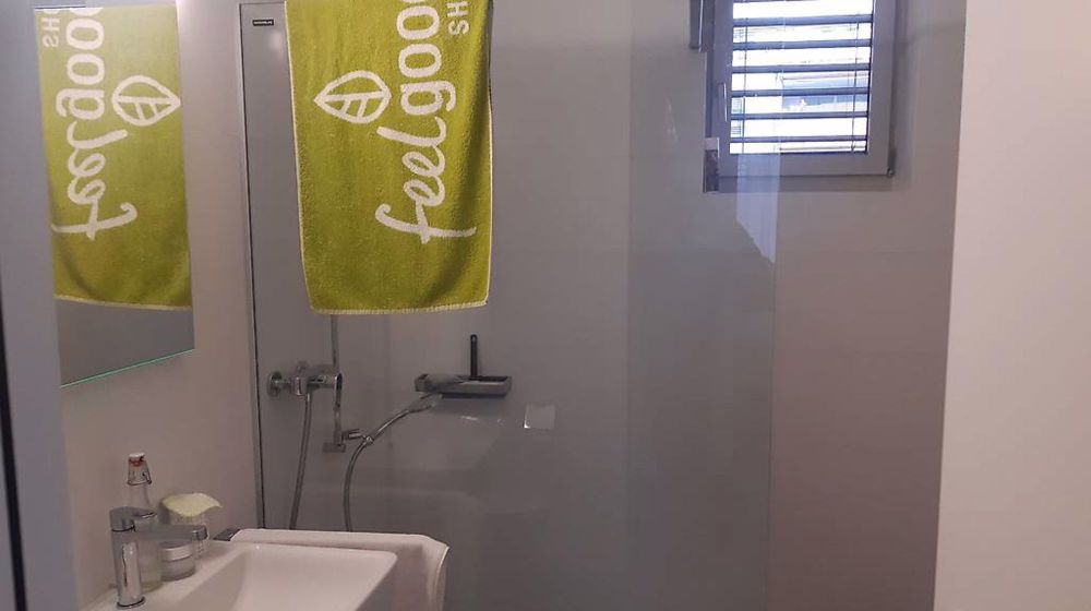 möbl. WG-Zimmer in Neubau, Nähe Bahnhof Regensdorf nur für w - Bild 4