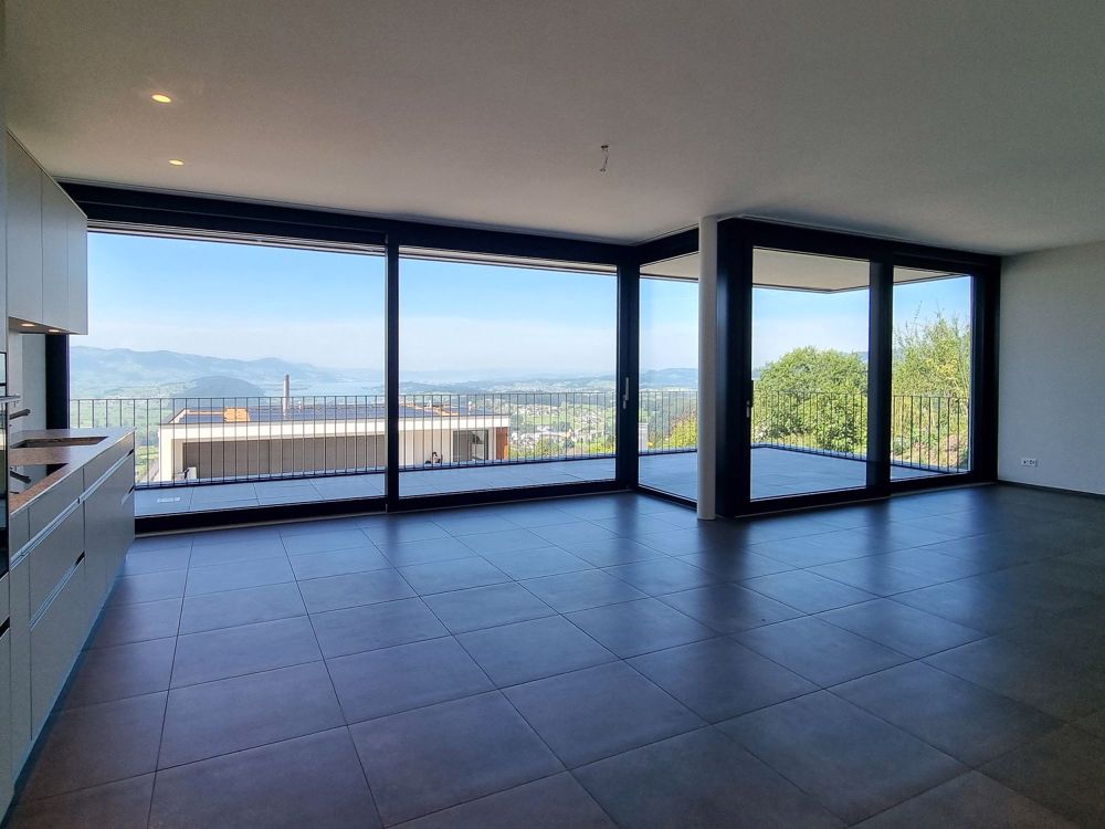 Terrassenwohnung an Top Panorama Lage mit unverbaubarer Berg- und Seesicht - Bild 9
