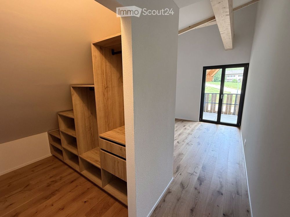 1. Halbjahresmiete wird für dieses prächtige Attikapenthouse mit 161 m2 auf zwei Etagen mit Terrassen angeboten - Bild 6