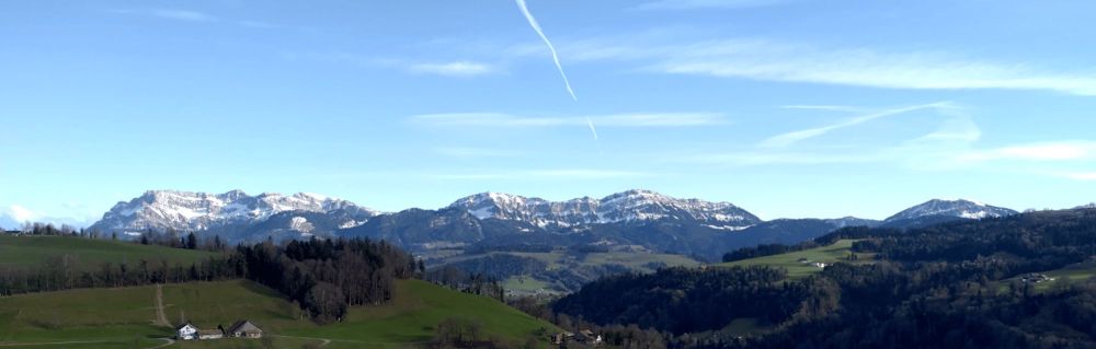 Exklusive Panorama Wohnung in der Natur mit Whirlwanne, Erholung pur, 5.5 Zimmer,Erstbezug in Ruswil - Bild 1