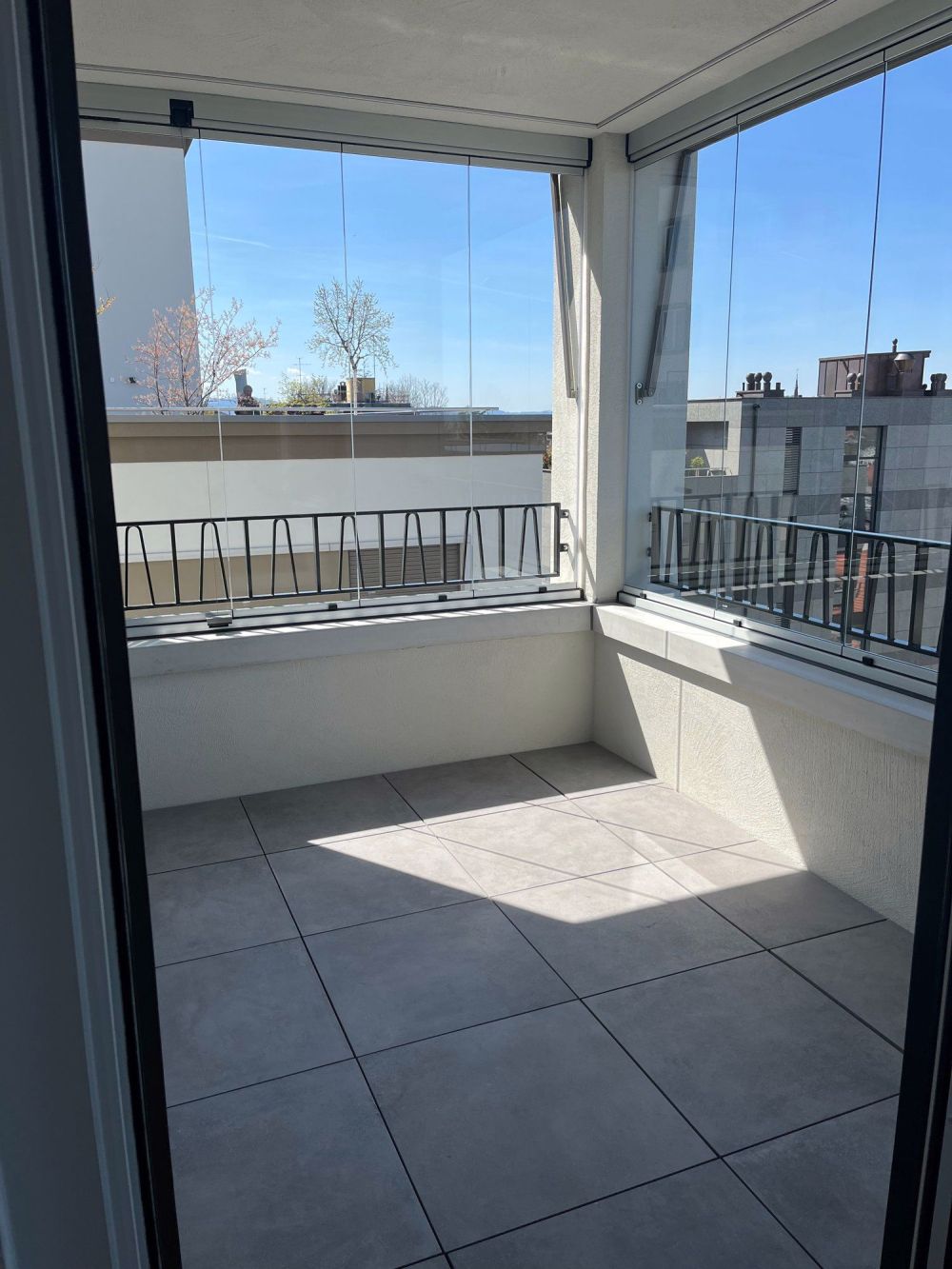 4.5 Zimmer-Neubauwohnung mit grosser Terrasse im Eigentumsstandard - Bild 5