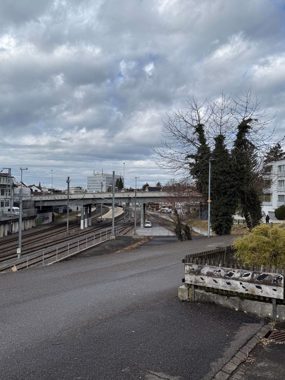 ERSTVERMIETUNG in Rüti/ZH - möbliertes Zimmer in Gemeinschaft - Bild 12