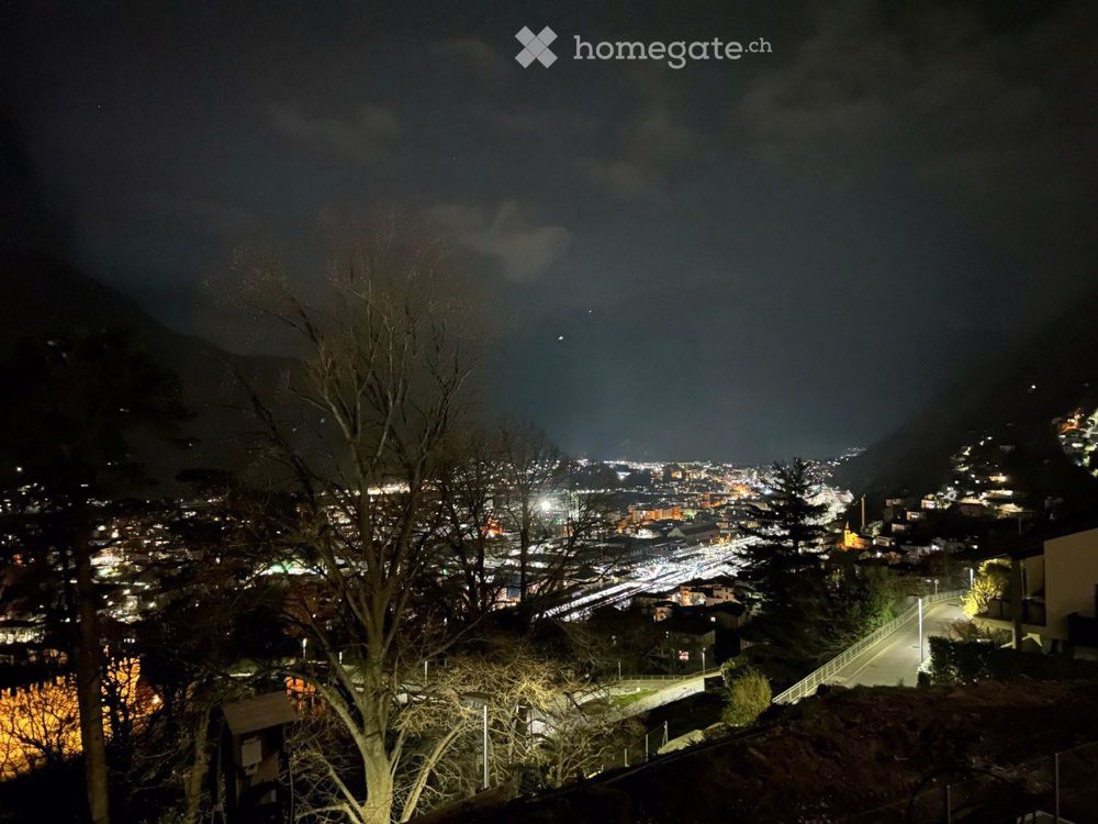 Stunning 4.5-Room Apartment with Mountain Views in Bellinzona - Bild 7