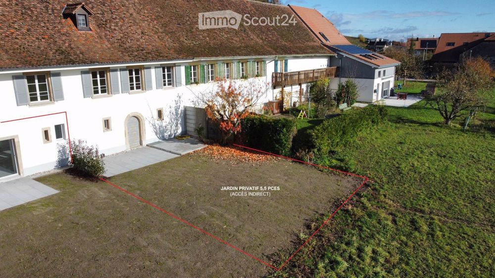 Geräumige 5,5-Zimmer-Wohnung mit Eingang und privatem Garten - Bild 1