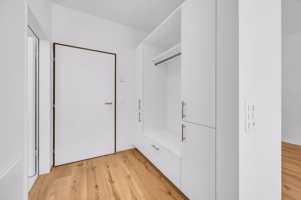 2.5-Zimmerwohnung mit Balkon und eigenem Waschturm - Bild 5