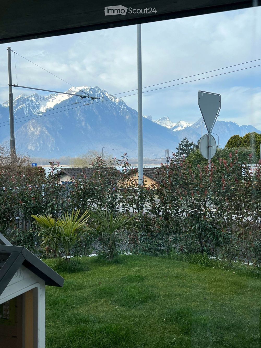 Moderne 5,5-Zimmer-Bifamilienhaus in Villeneuve mit Seeblick und Bergblick - Bild 5