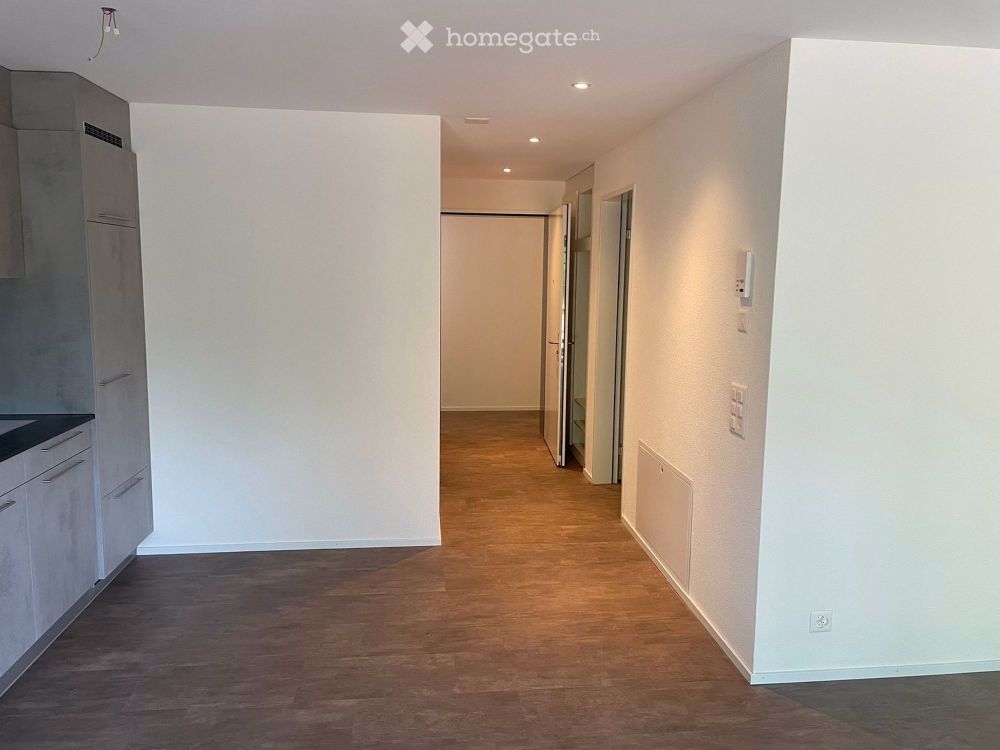 Moderne 2.5-Zimmer-Neubau-Wohnung mit Panorama-Balkon in Hombrechtikon - Bild 7