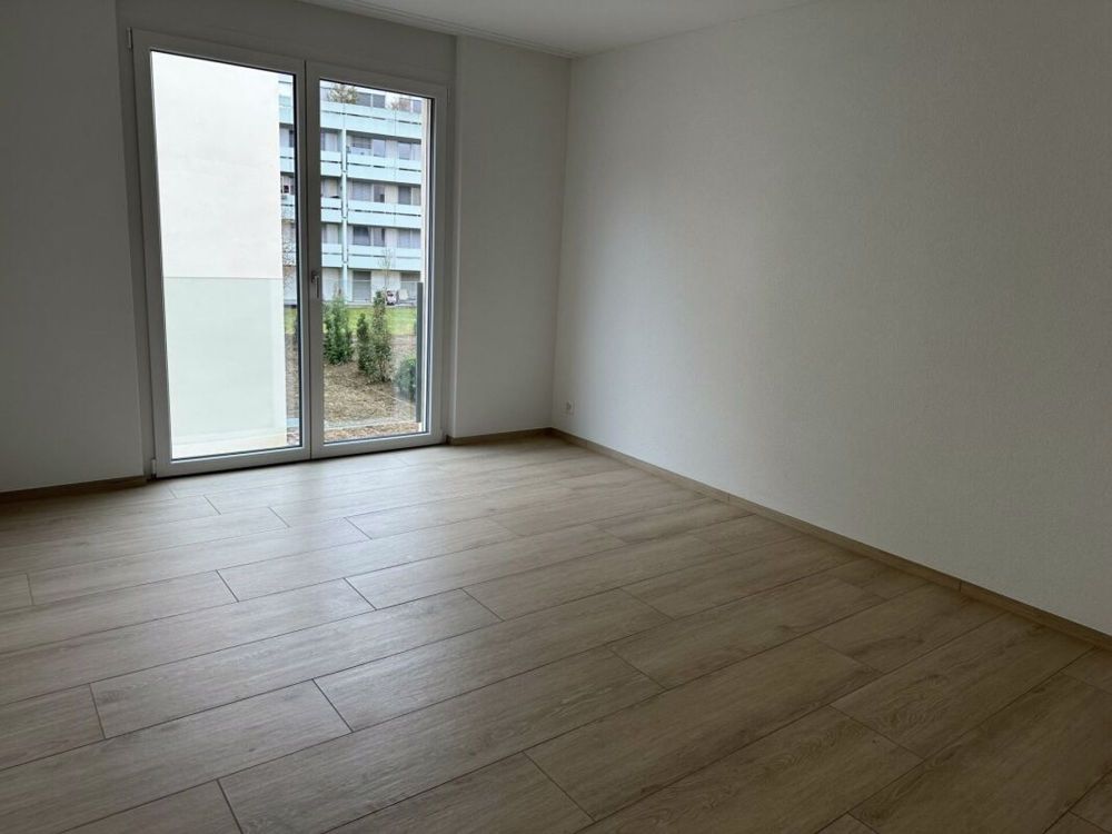 Moderne attraktive 2.5-Zimmer-Wohnung in Reinach - mit Balkon & eigenem Waschturm - Bild 9