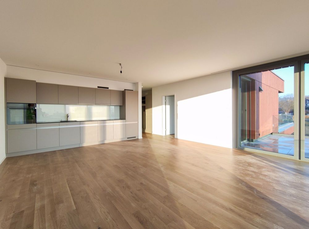 Exklusive Attikawohnung mit Weitsicht - Küche, Wohn-/ Esszimmer
