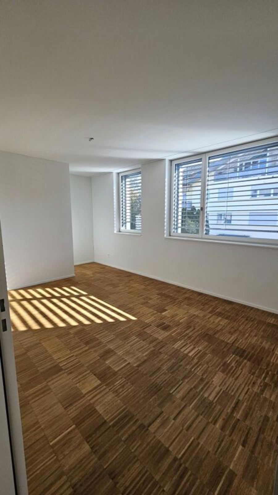 Neuwertige 3.5-Zimmerwohnung im 2.OG - Bild 5