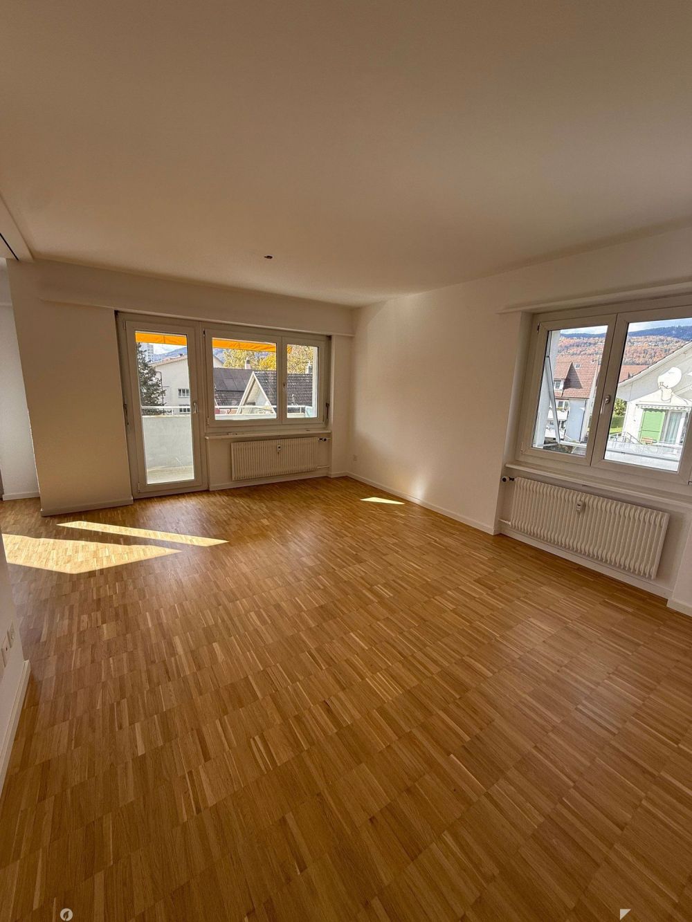 ?? Frisch sanierte 4.5-Zimmerwohnung mit Balkon am beliebten Lischenweg in Biel - Bild 7