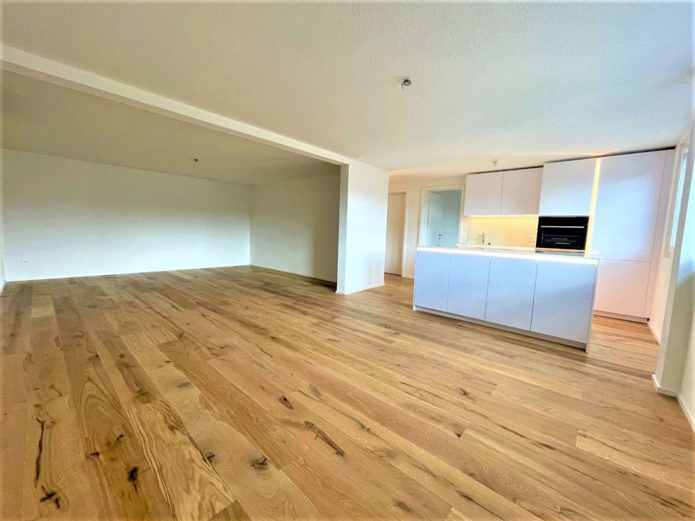 TOP MODERNE 3.5 ZIMMER WOHNUNG MIT PRIVATER WASCHMASCHINE/TUMBLER - Bild 13