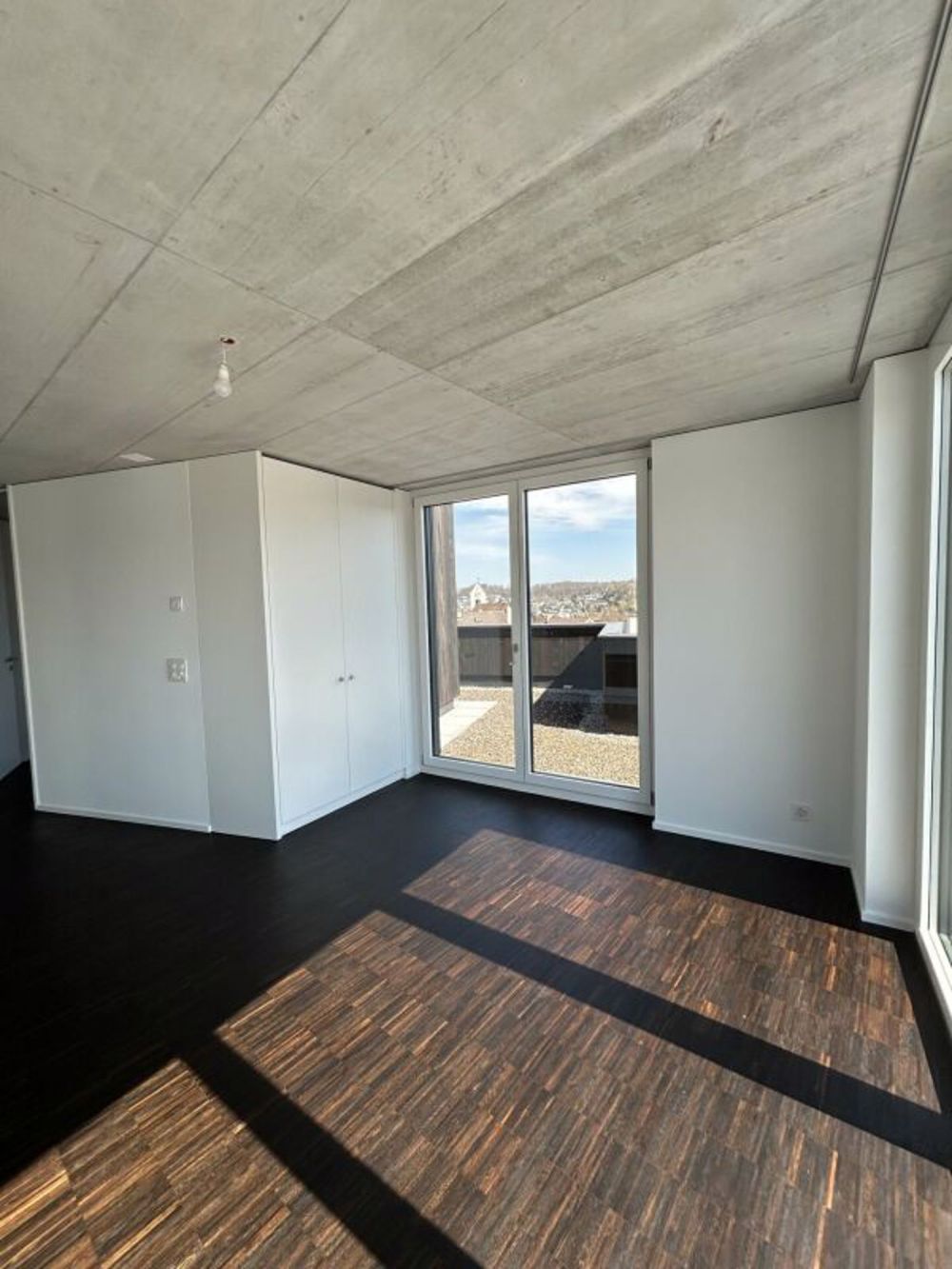 Neubau 3.5-Zimmer-Wohnung mit grosser Dachterrasse - Bild 3