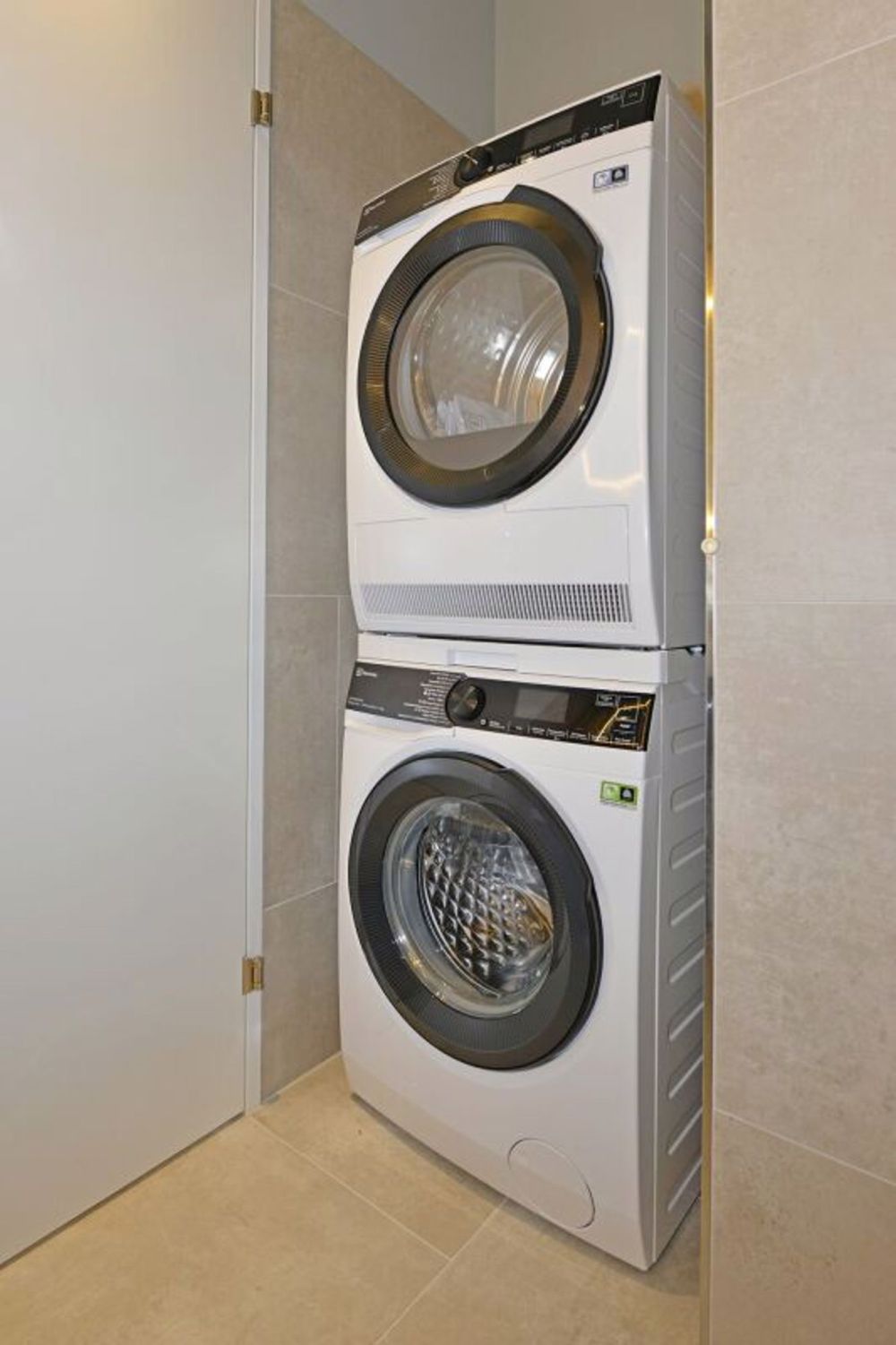 Exklusive 4½-Zimmer-Maisonette-Mietwohnungen mit Loggia - A-2.2 - Bild 12