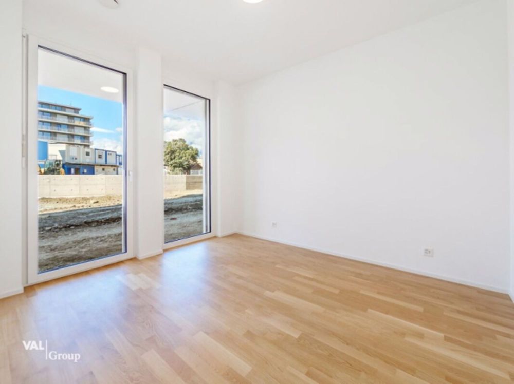 Charmant petit appartement avec place de parc souterraine - Bild 6