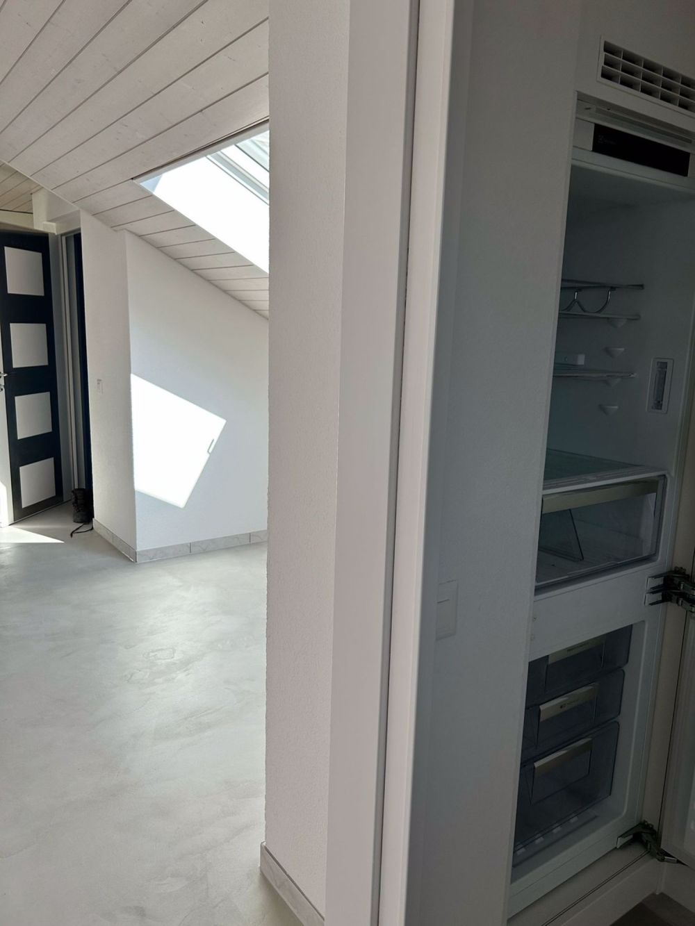 Exklusive 4.5-Zimmer-Dachwohnung mit direktem Liftzugang Erstvermietung nach Renovation - Bild 9