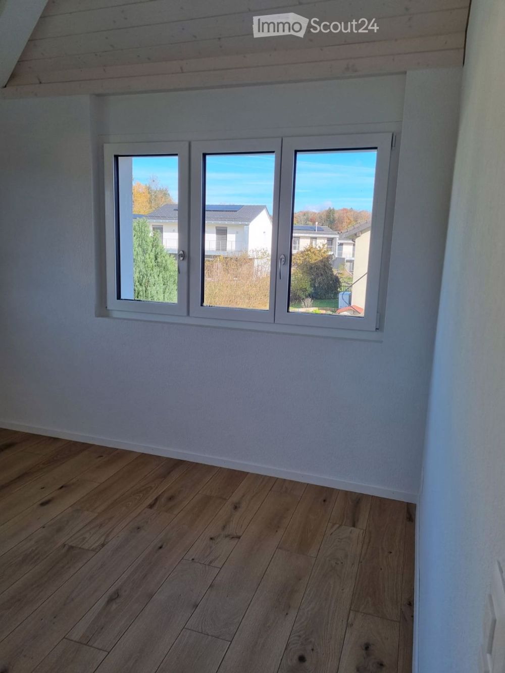 ERSTKLASSIG NEU - 5.5 ZIMMER IN VILLA IN SAVIGNY (VD) - Bild 10