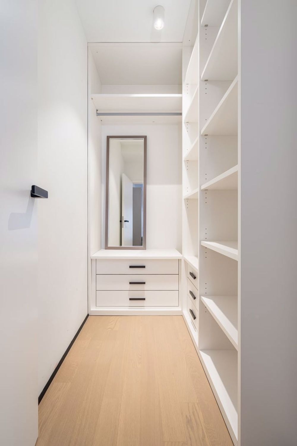 Lugano Zentrum. Neues, geräumiges Einzimmerapartment MIT KLIMAANLAGE NEUE WOHNUNG MIT KLIMAANLAGE - Bild 6