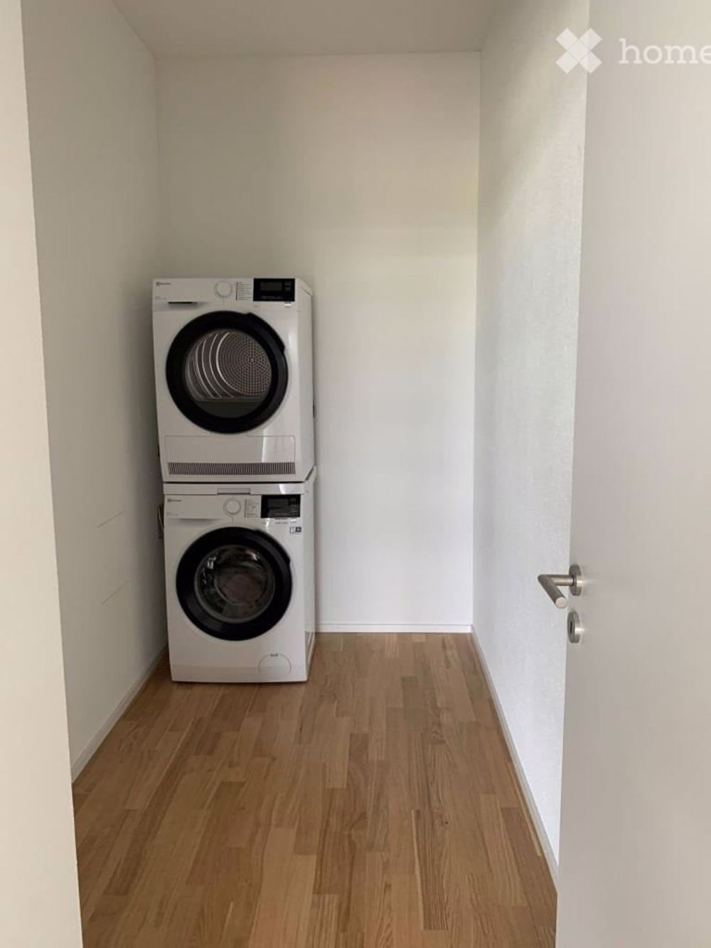 Helle 3.5-Zimmer-Wohnung in Basel – ruhige Lage mit schöner Aussicht & Garage - Bild 11
