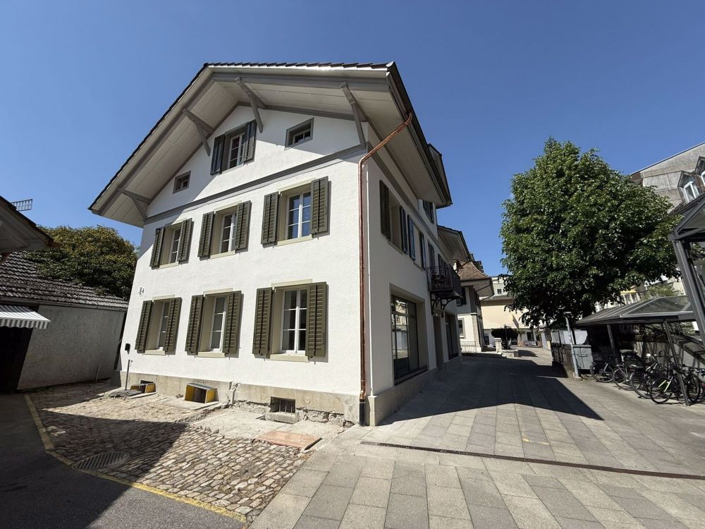Vielseitiger Gewerberaum im Herzen von Langenthal - Bild 1