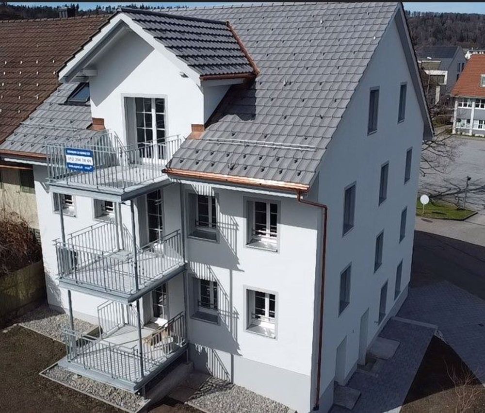 Kernsanierte, sonnige 3.5-Zimmer-Wohnung in Weisslingen, nahe Zürich/Winterthur - Bild 1