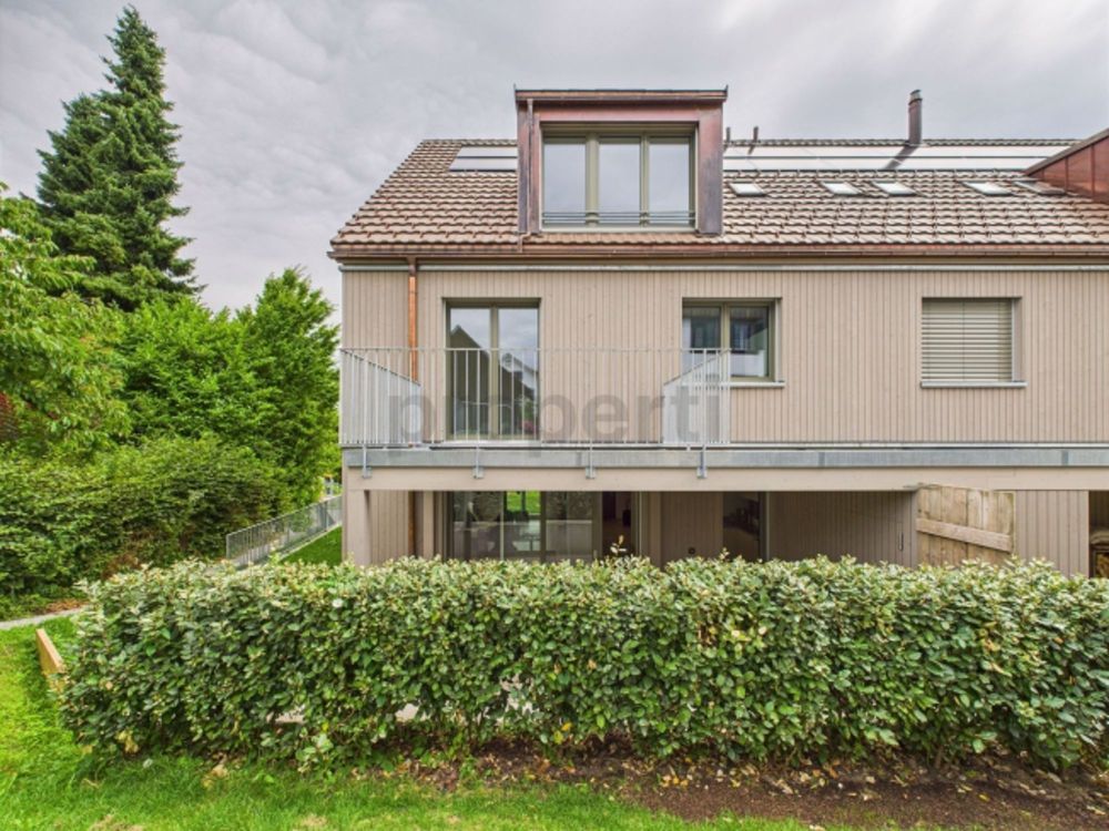 Modernes und nachhaltiges Reihenhaus mit Weitsicht in Horgen - Bild 3