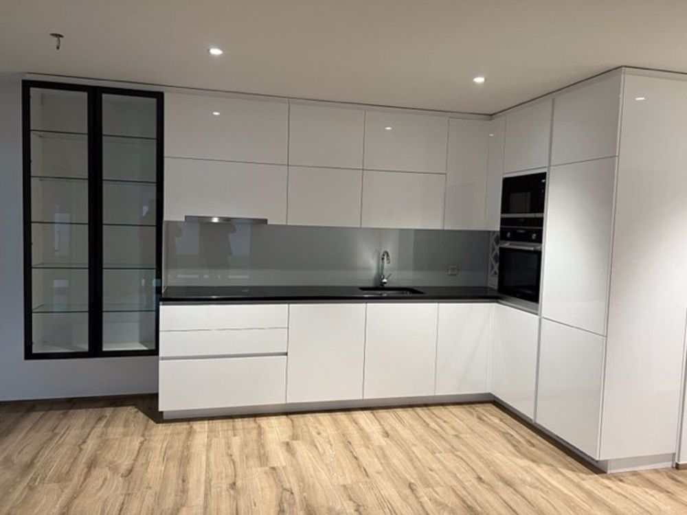 moderne und hochwertige 3.5 Zimmer-Wohnung - Bild 1