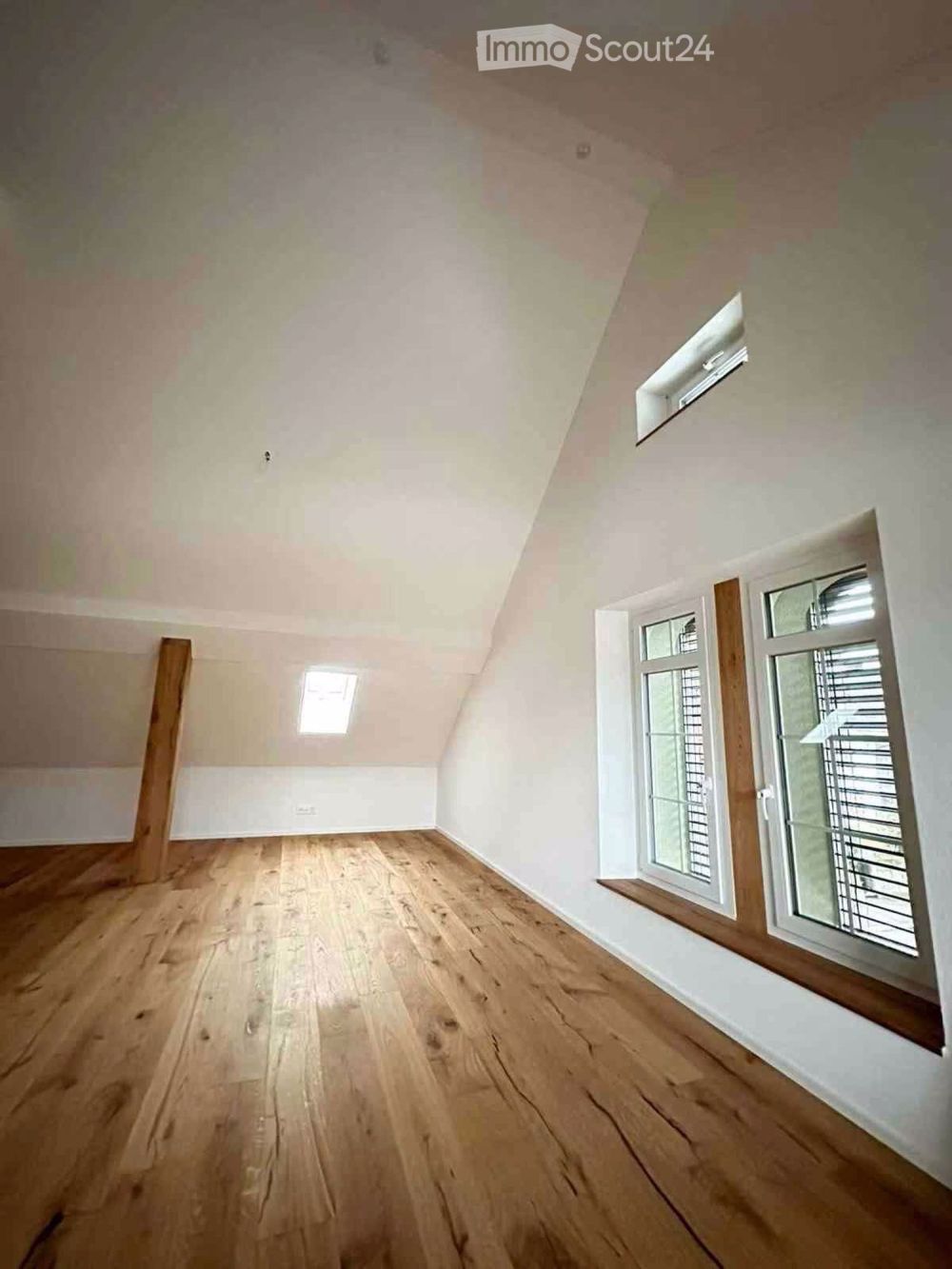 4.5 Zimmer Dachwohnung in Küttigen - Bild 3