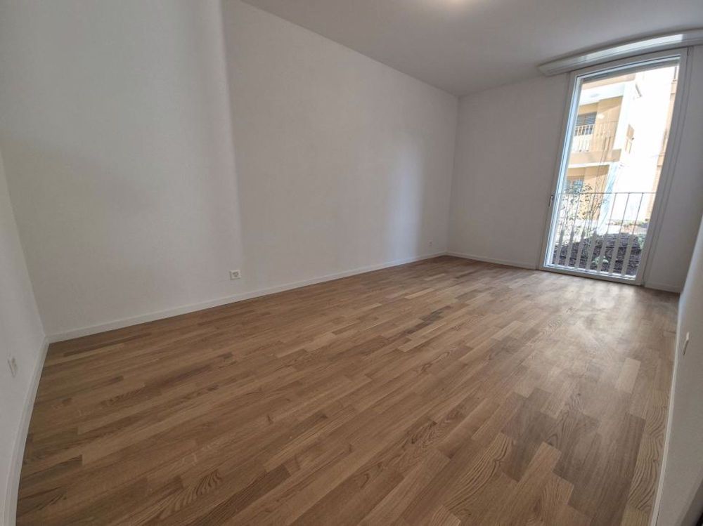Appartement de 4.5 pièces au rez-de-chaussée au bord de la Gérine avec terrasse de 60 m2 - Bild 2