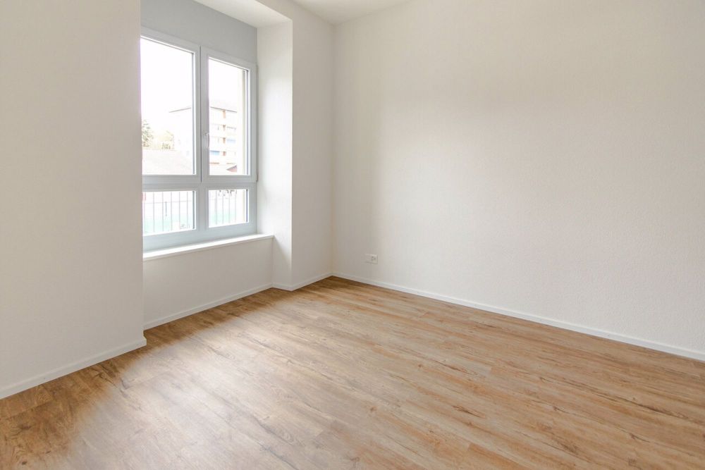 Wohnen an Toplage - Erstvermietung in Courtepin - Wohnung Nr. 1 - 3.5-Zimmer: Zimmer / Appartement no 1 - 3.5-pièces: chambre