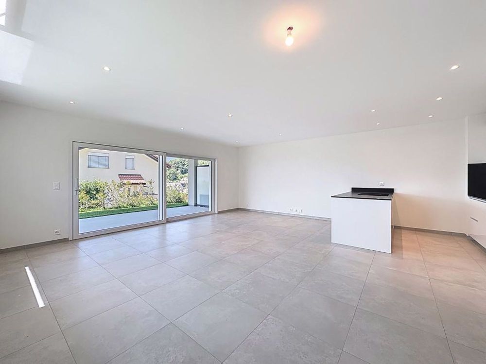 Grand 3.5 pièces de 100m2 avec terrasse et jardin privatif - Bild 2