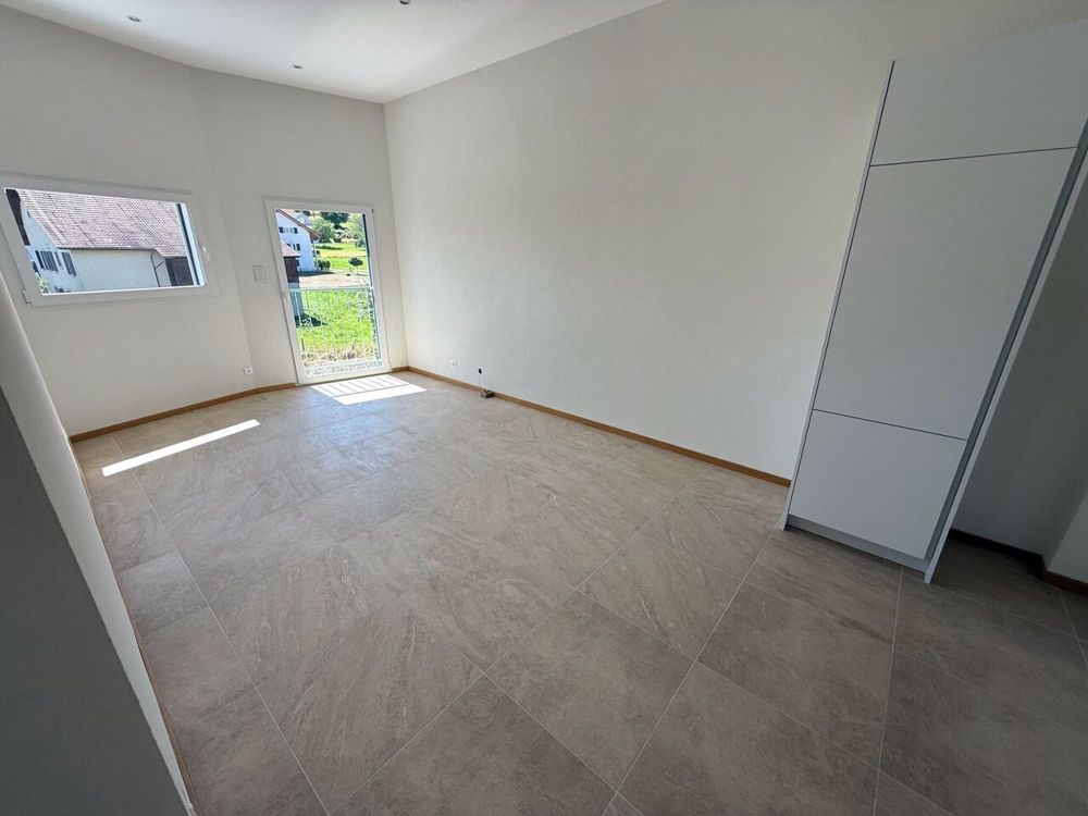 Wohnung mit 3,5 Zimmern im 2. Stock in Mathod zur Miete - Bild 5
