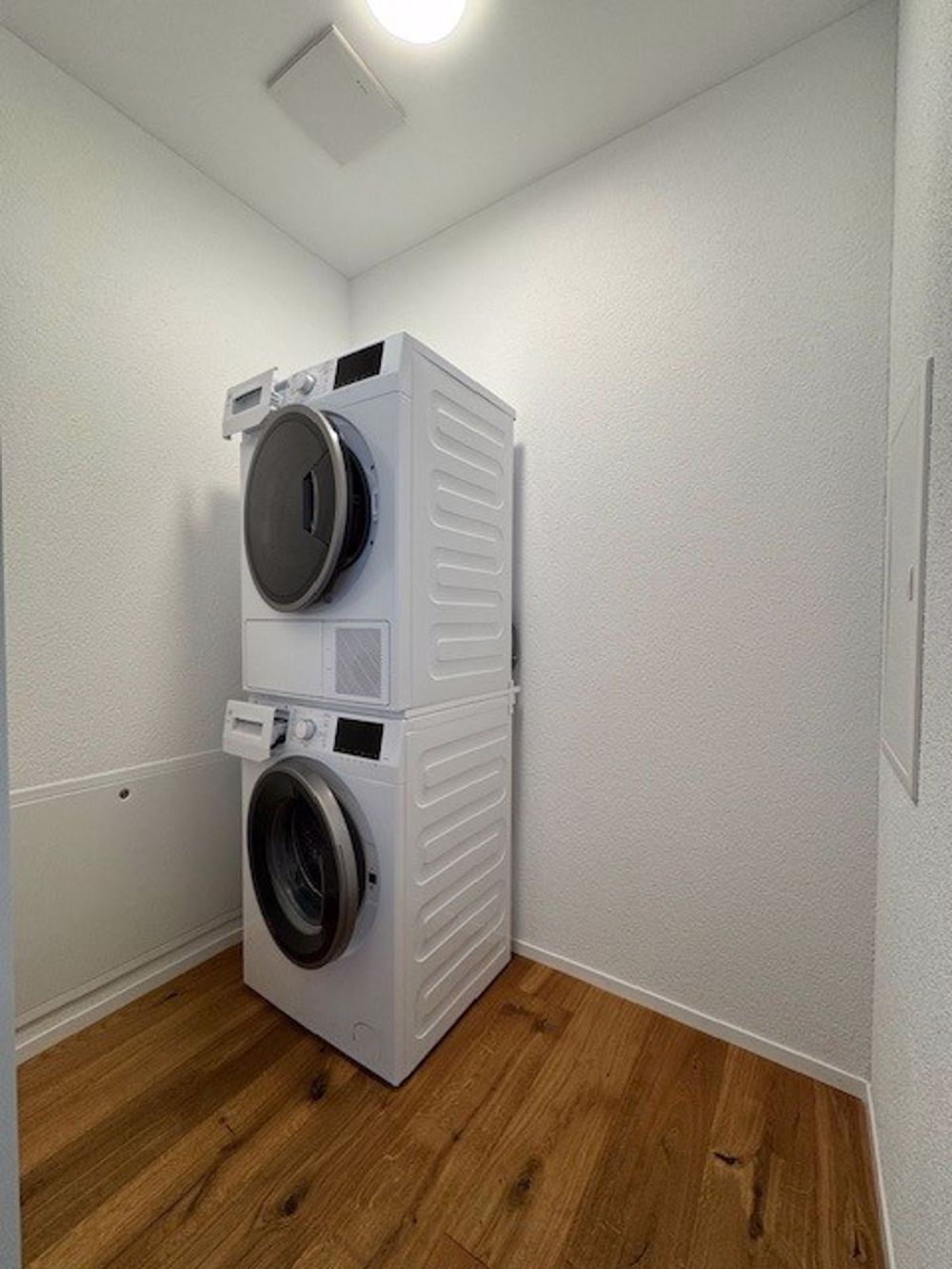 Tolle 4.5-Zimmer-Wohnung - Erstbezug - Bild 13